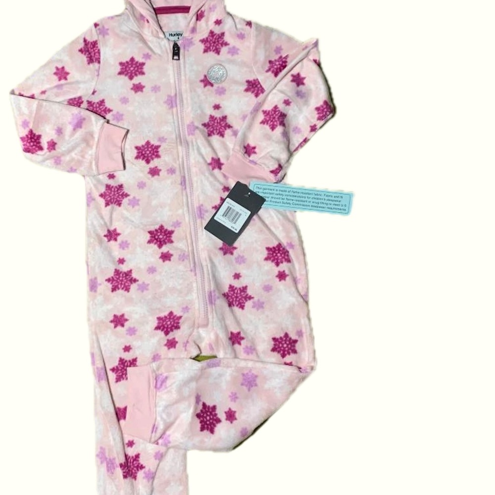 NWT Hurley Pink Flame Resistant Girls Pajamas size 4